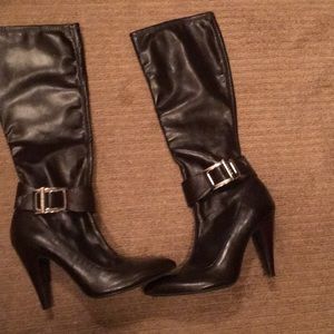 BCBG Boots